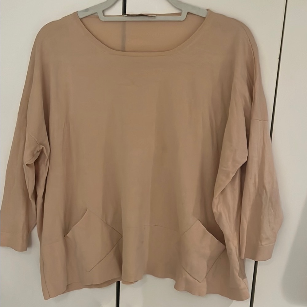 Tonet blushed pink top - size 8 - great used condition